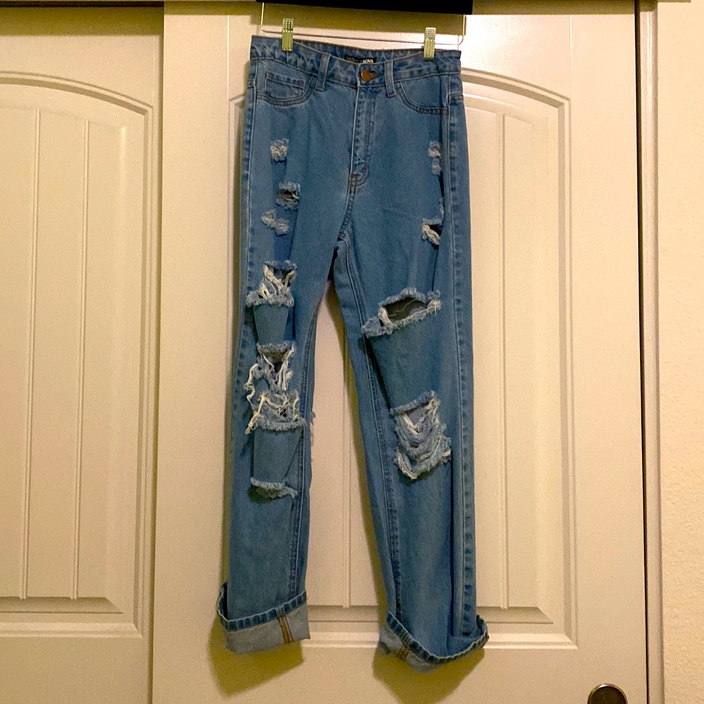 FashionNova Jade Mom Jeans